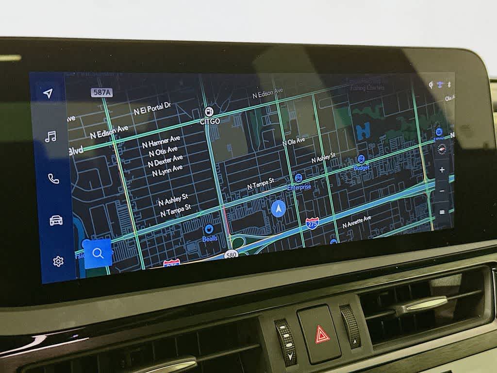 Comportamiento en carretera del Lexus ES 350 F SPORT 2024