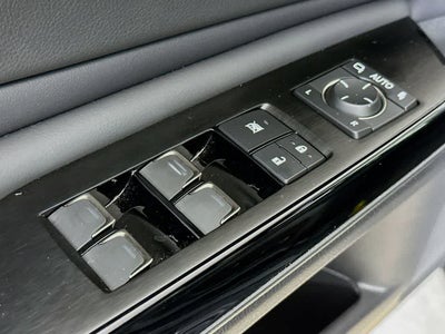 Comportamiento en carretera del Lexus ES 350 F SPORT 2024