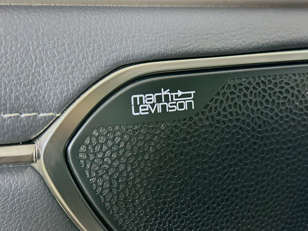 Comportamiento en carretera del Lexus ES 350 F SPORT 2024