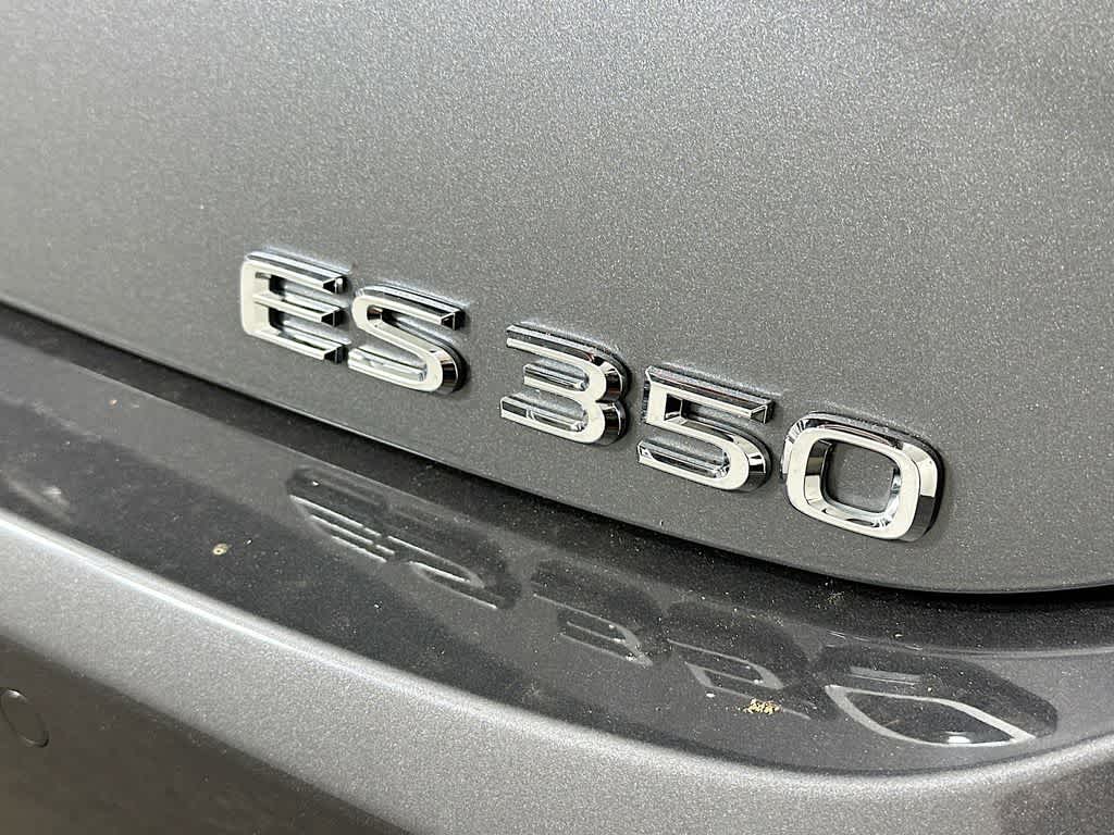Comportamiento en carretera del Lexus ES 350 F SPORT 2024