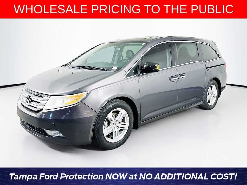 Honda Odyssey Touring 2013