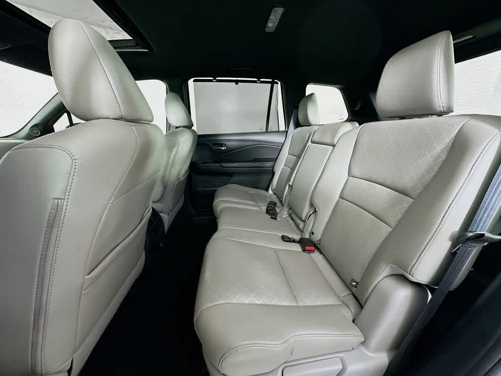 2021 Honda Passport Elite