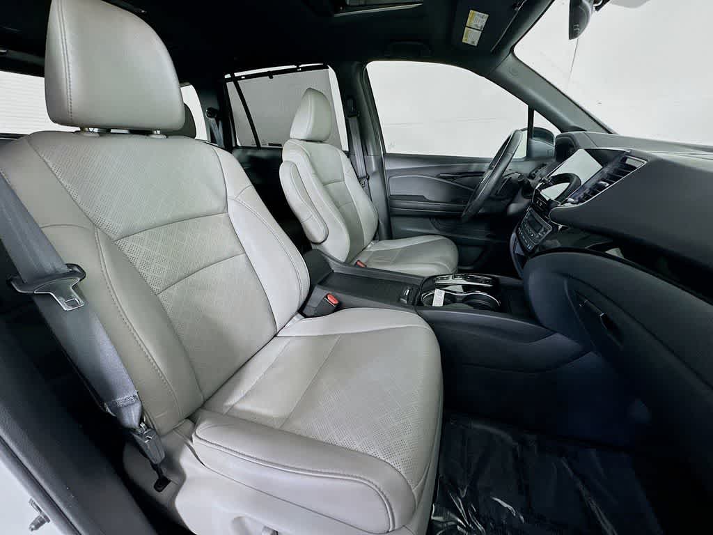 2021 Honda Passport Elite