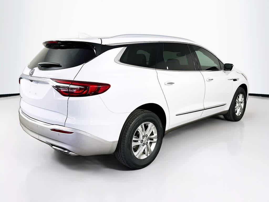 Buick Enclave Essence 2021