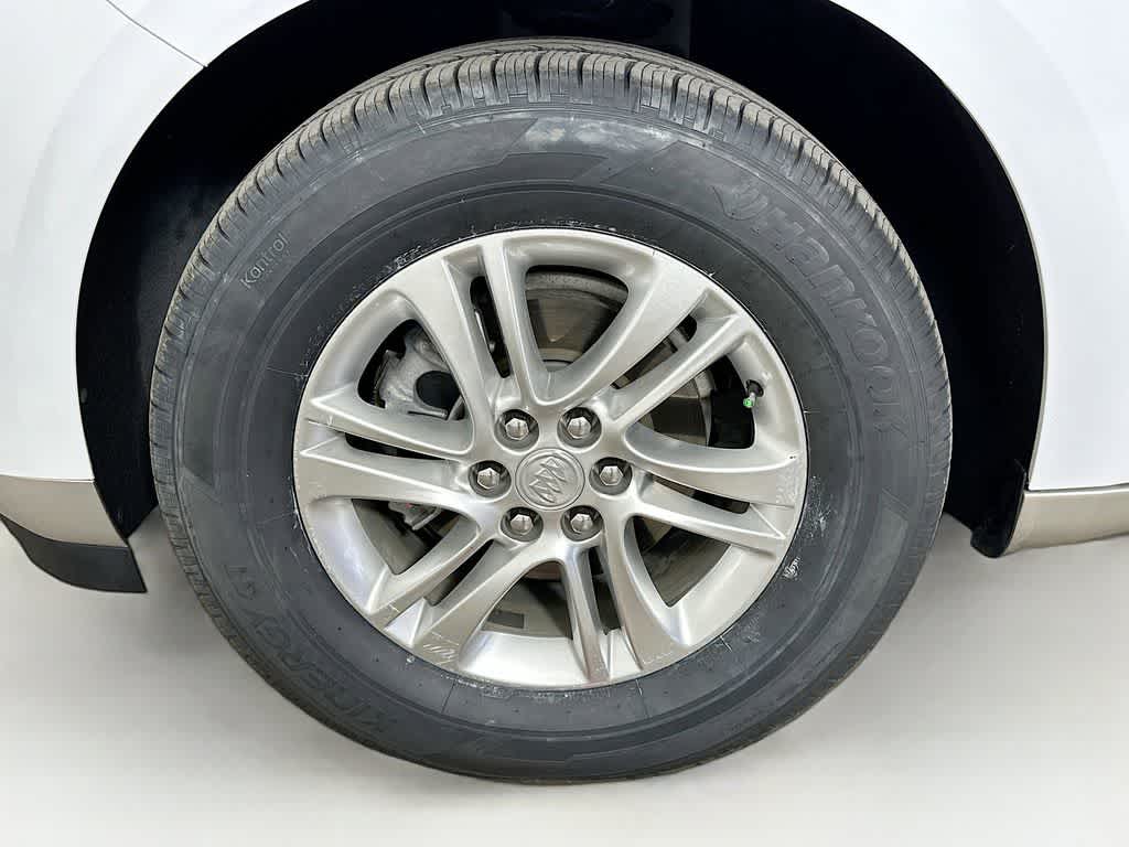 Buick Enclave Essence 2021