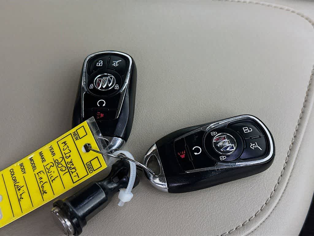 Buick Enclave Essence 2021