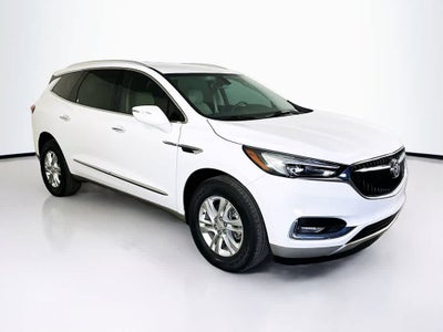 Buick Enclave Essence 2021