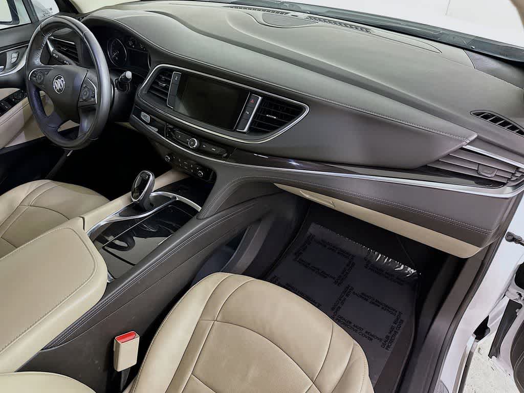 Buick Enclave Essence 2021