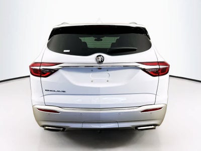 Buick Enclave Essence 2021