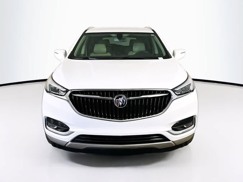 Buick Enclave Essence 2021