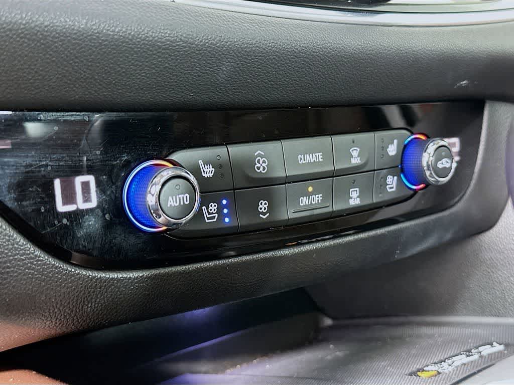 Buick Enclave Avenir 2021