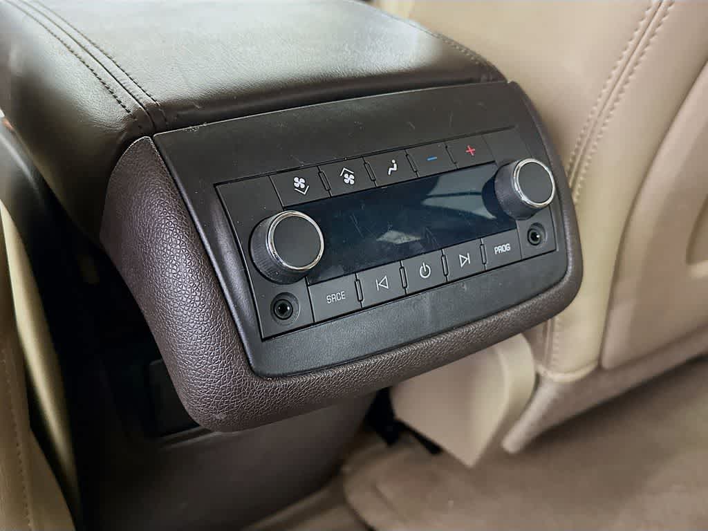 Buick Enclave CXL con 2XL de 2010