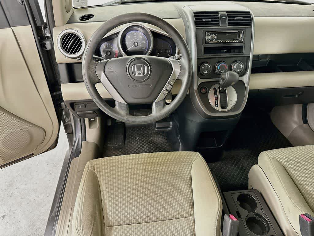Honda Element LX 2011