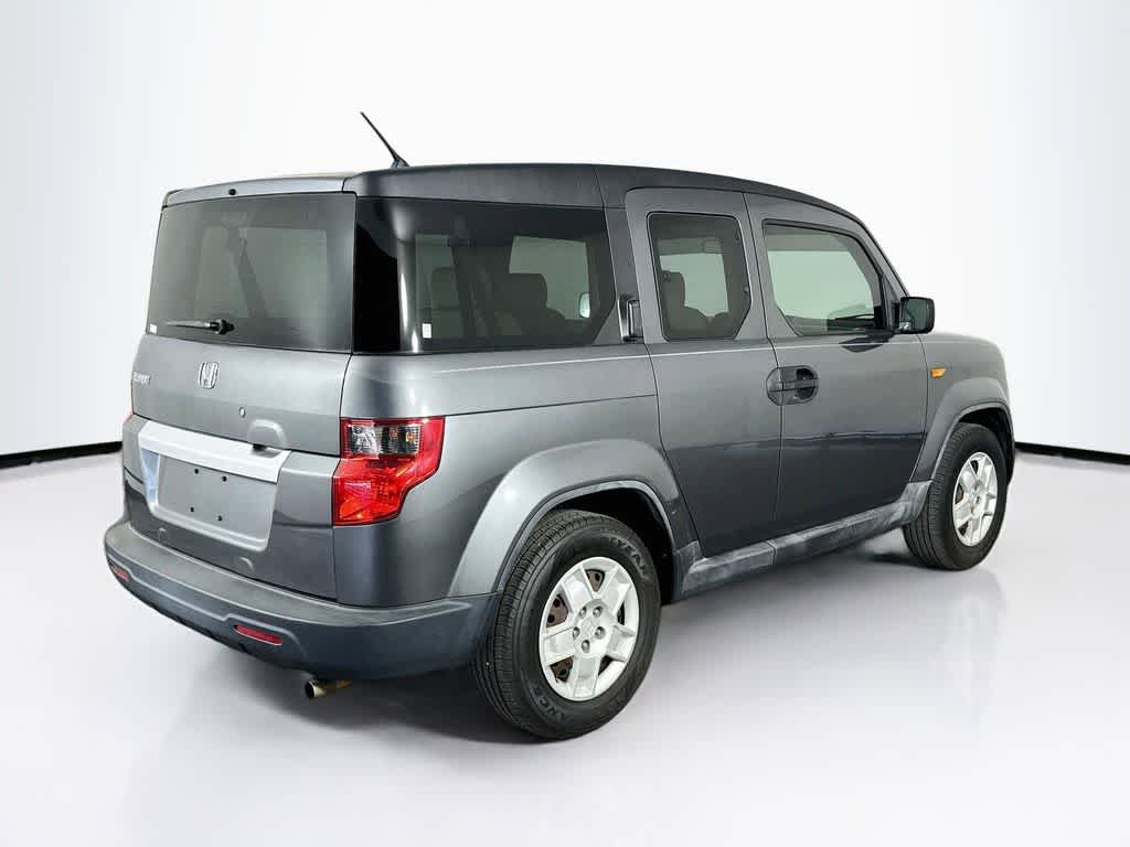 Honda Element LX 2011