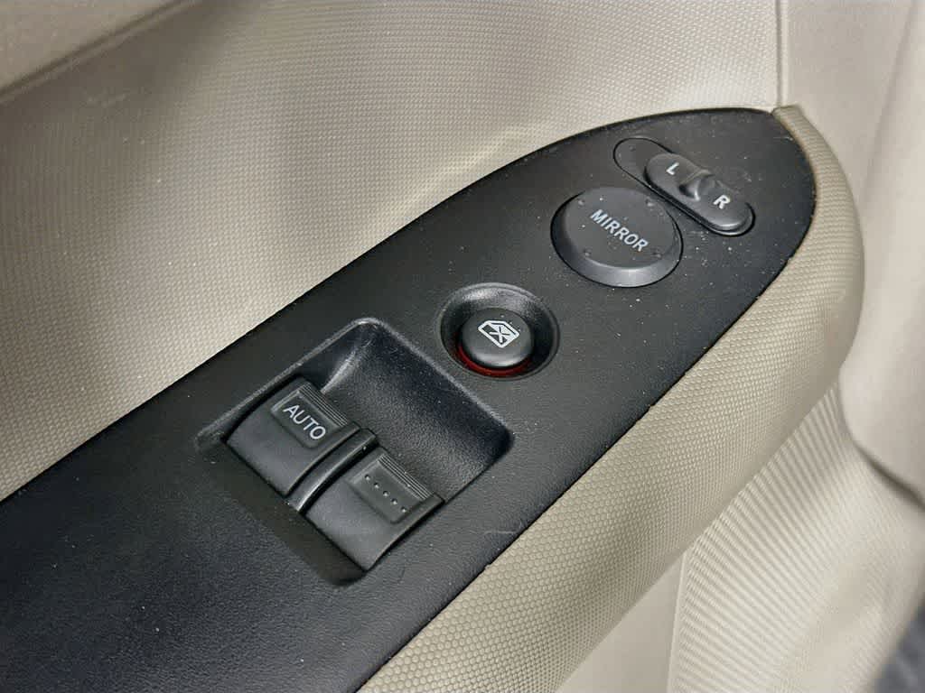 Honda Element LX 2011