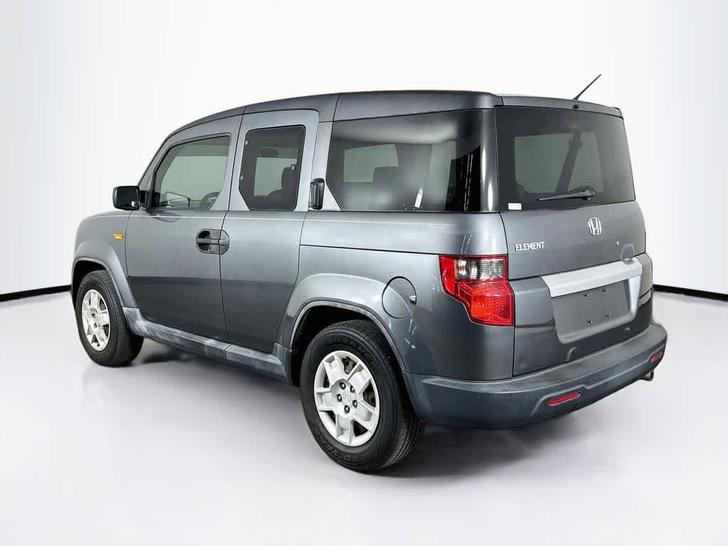 Honda Element LX 2011