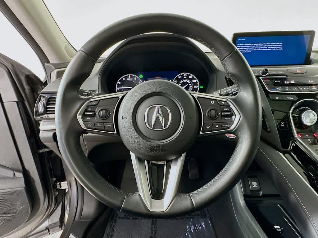 Acura RDX 2023 con paquete tecnológico
