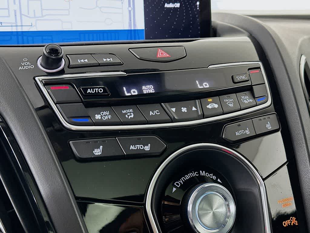 Acura RDX 2023 con paquete tecnológico