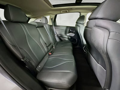 Acura RDX 2023 con paquete tecnológico