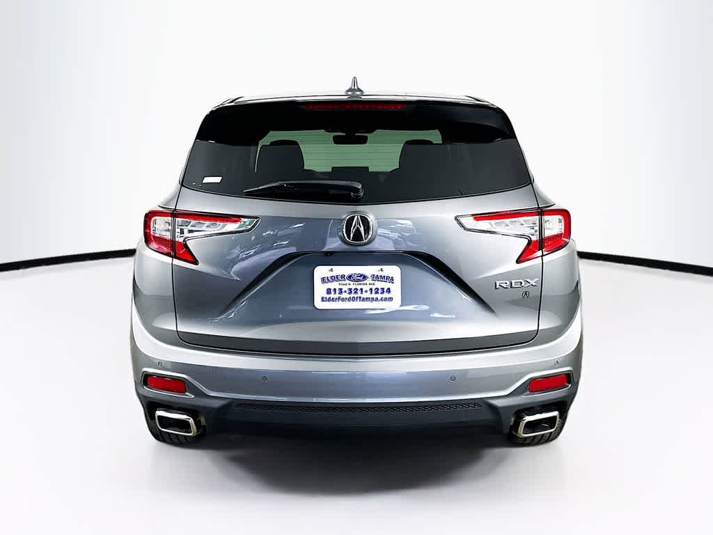 Acura RDX 2023 con paquete tecnológico