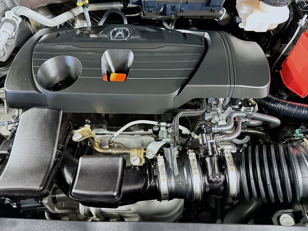 Acura RDX 2023 con paquete tecnológico