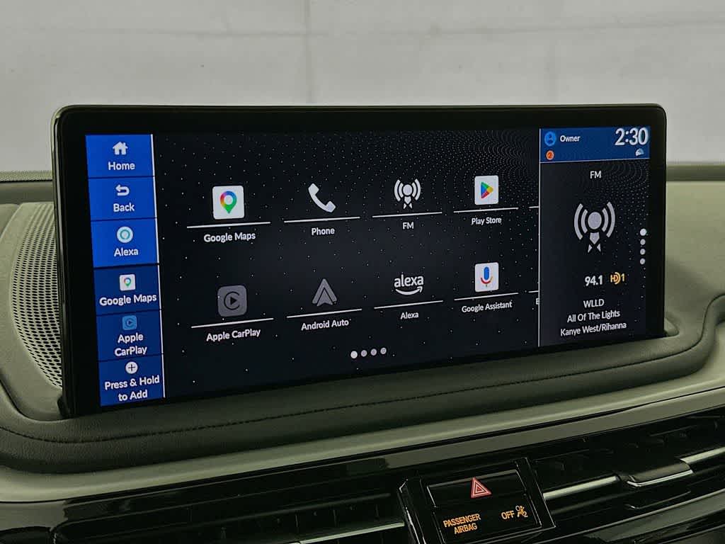 Acura MDX 2025 con paquete tecnológico