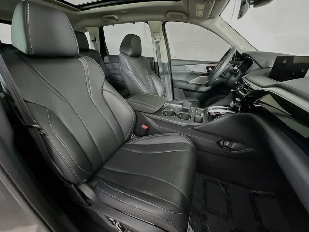 Acura MDX 2023 con paquete tecnológico