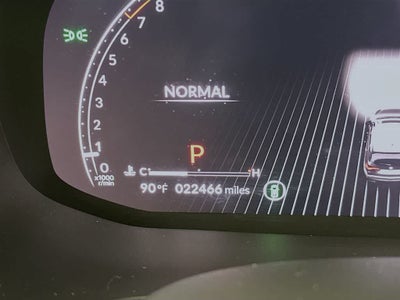 Acura MDX 2023 con paquete tecnológico