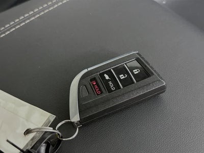 Acura MDX 2023 con paquete tecnológico