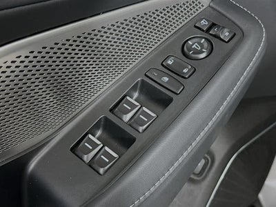 Acura MDX 2023 con paquete tecnológico