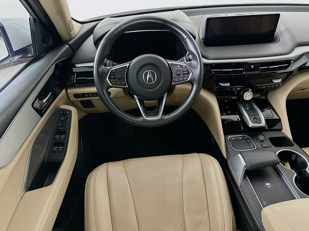 Acura MDX 2023 con paquete tecnológico