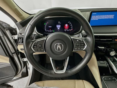 Acura MDX 2023 con paquete tecnológico