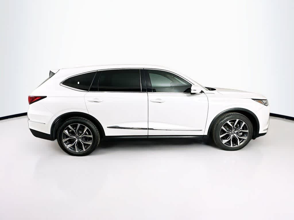 Acura MDX 2023 con paquete tecnológico