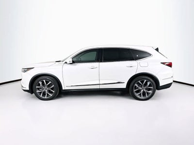 Acura MDX 2023 con paquete tecnológico