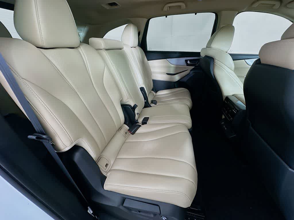 Acura MDX 2023 con paquete tecnológico