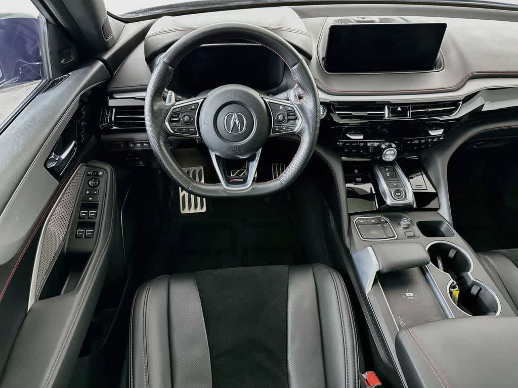Acura MDX 2023 con paquete A-Spec