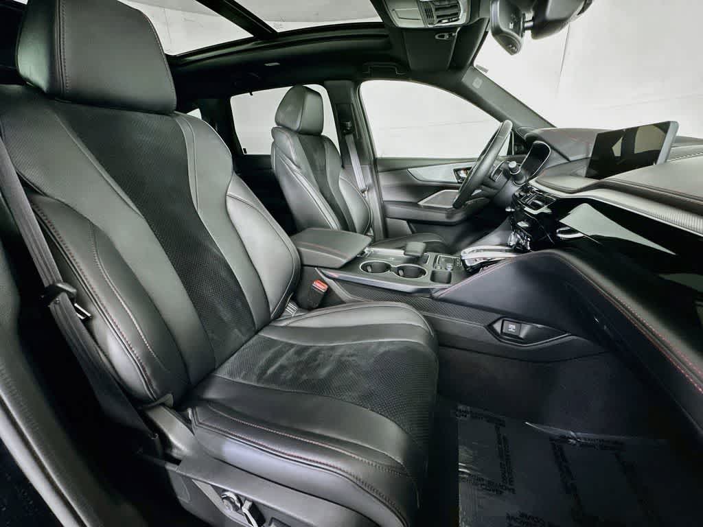 Acura MDX 2023 con paquete A-Spec