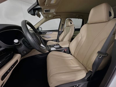 Acura MDX 2023 con paquete tecnológico