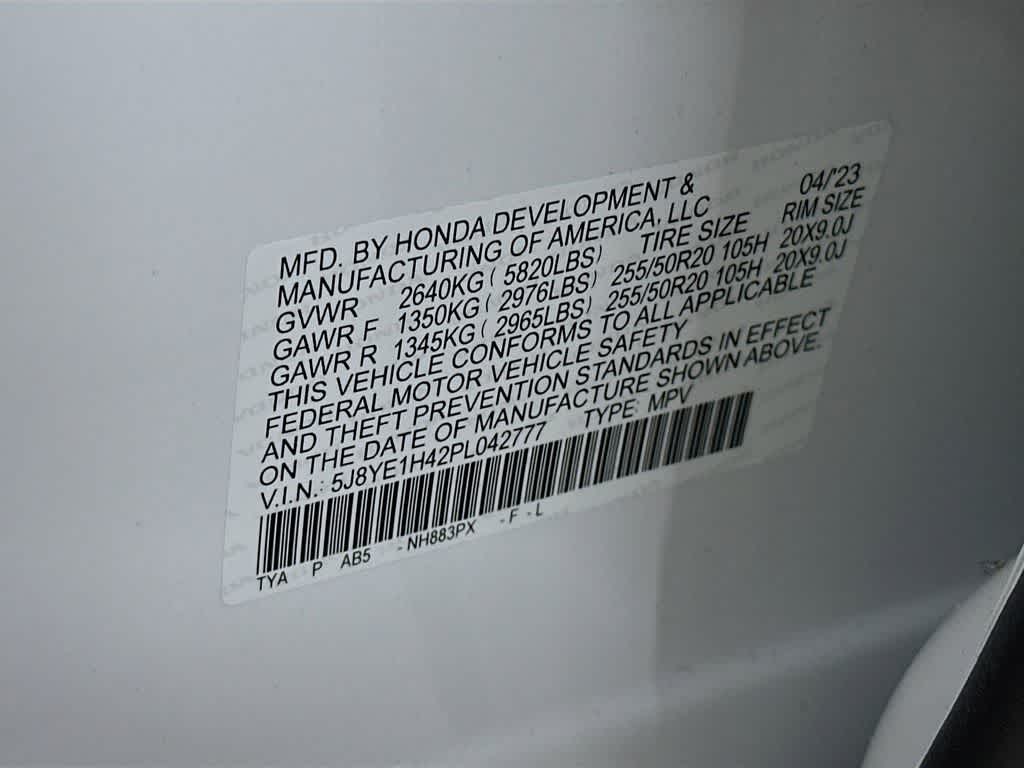Acura MDX 2023 con paquete tecnológico