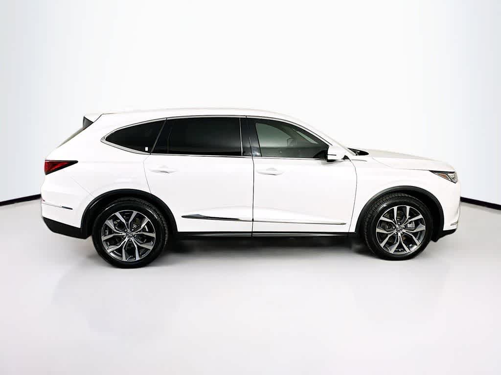 Acura MDX 2023 con paquete tecnológico