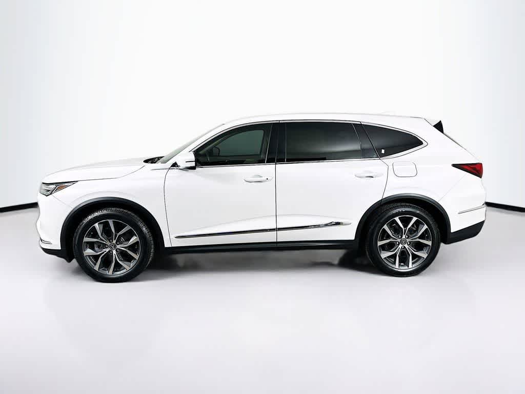 Acura MDX 2023 con paquete tecnológico