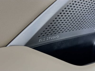 Acura MDX 2023 con paquete tecnológico