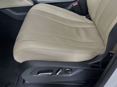 Acura MDX 2023 con paquete tecnológico