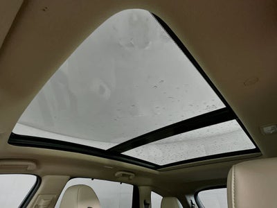 Acura MDX 2023 con paquete tecnológico