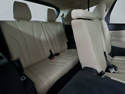 Acura MDX 2023 con paquete tecnológico