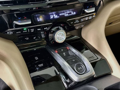 Acura MDX 2024 con paquete tecnológico