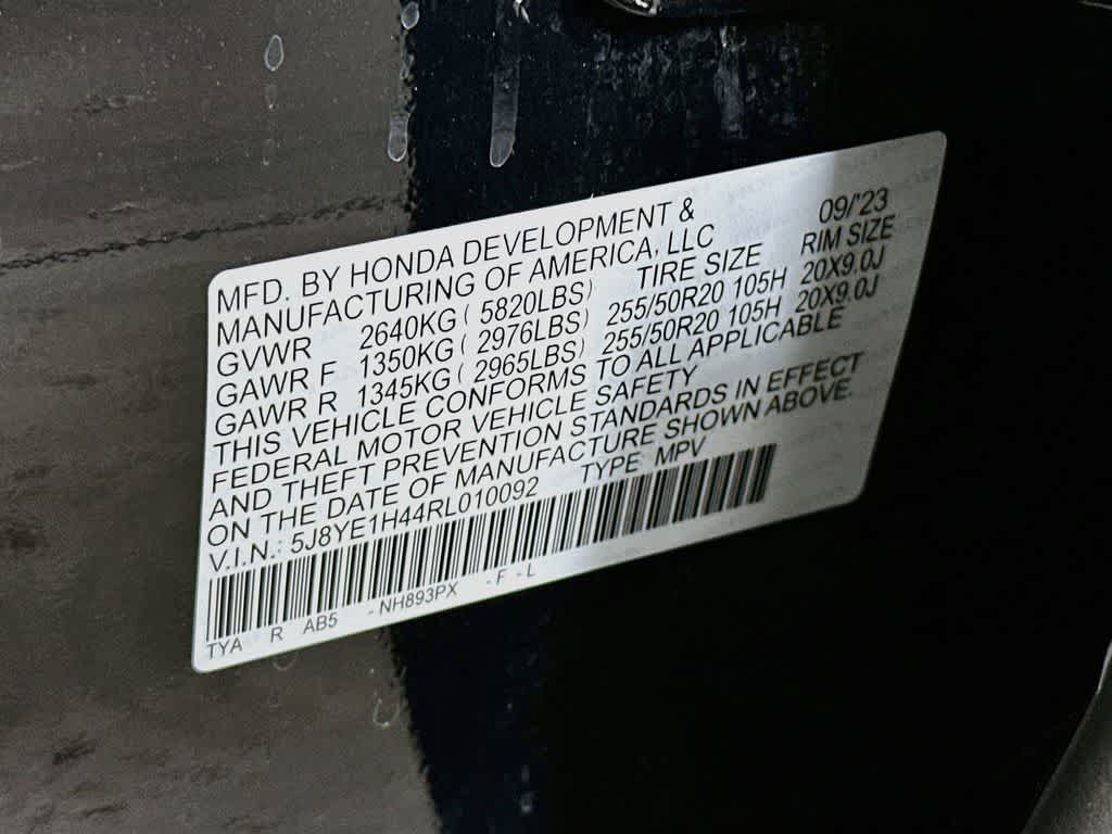 Acura MDX 2024 con paquete tecnológico