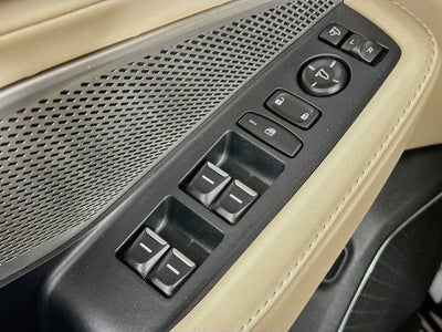 Acura MDX 2024 con paquete tecnológico