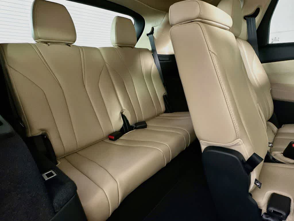 Acura MDX 2024 con paquete tecnológico