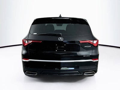 Acura MDX 2024 con paquete tecnológico